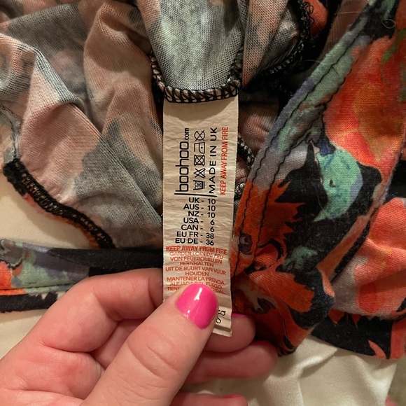 Flower jumpsuit super cute - Picture 3 of 5